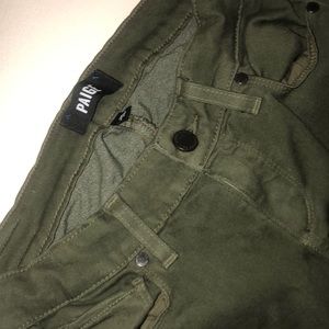 Paige : ARMY GREEN